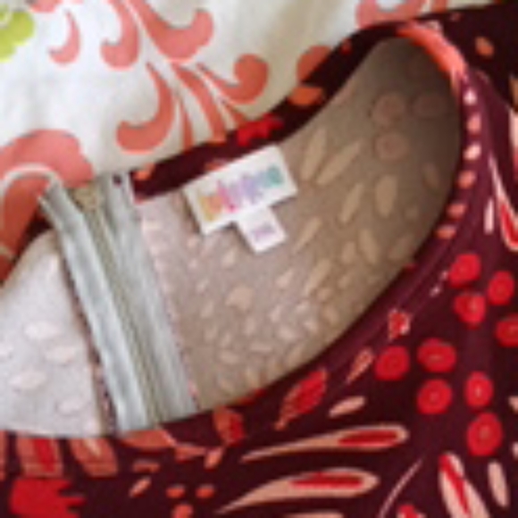 STUNNING RED AMELIA 😍 - Picture 2 of 2